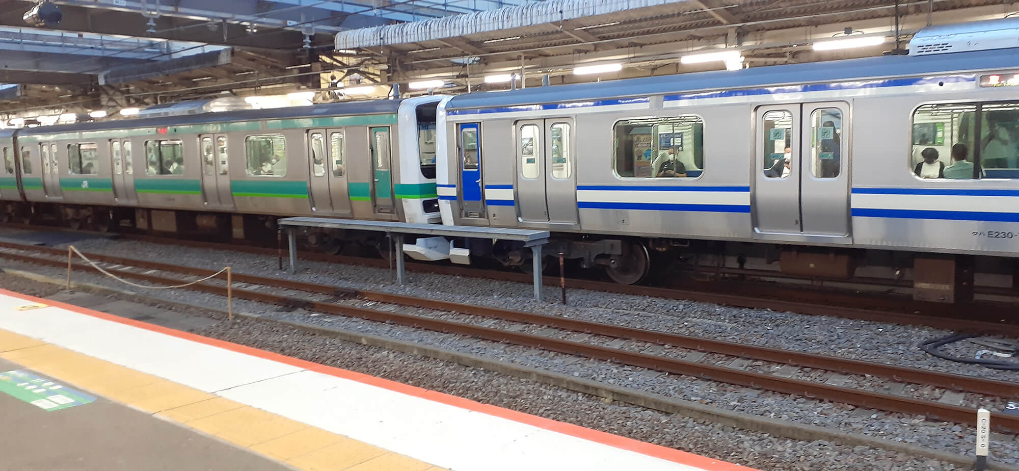 18 色違いの連結