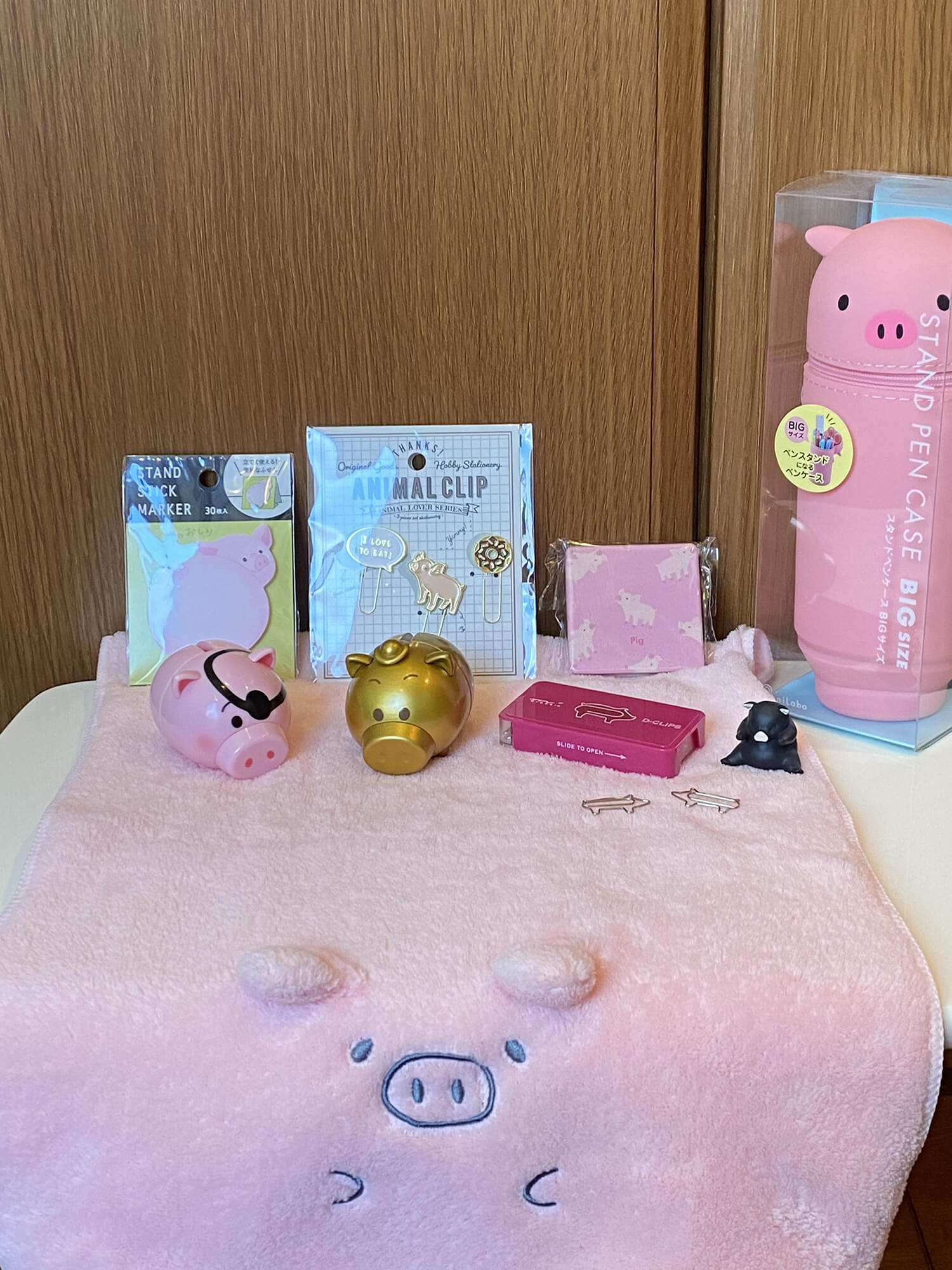 04 ブタグッズ