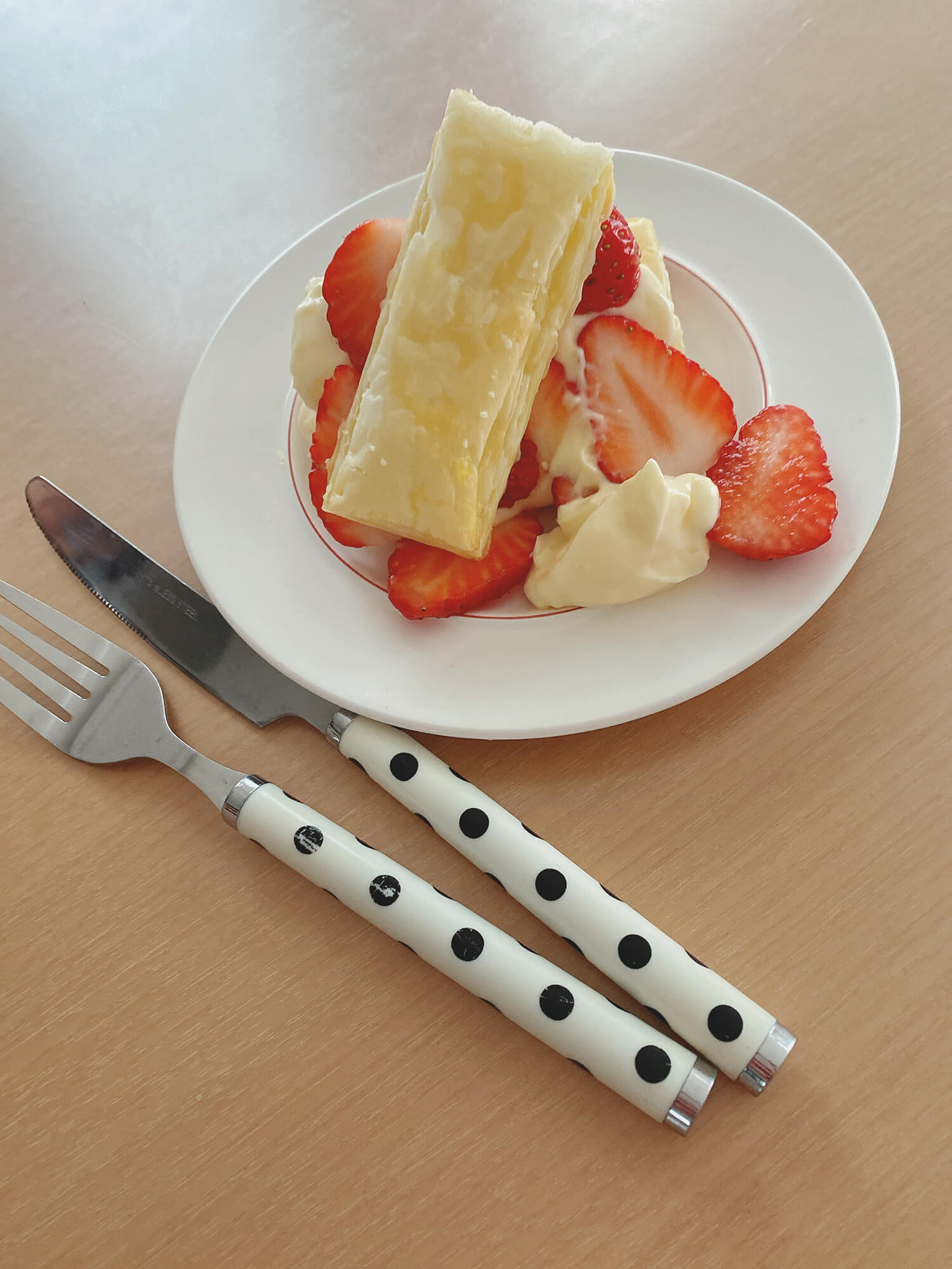 07 いちごミルフィーユパイ