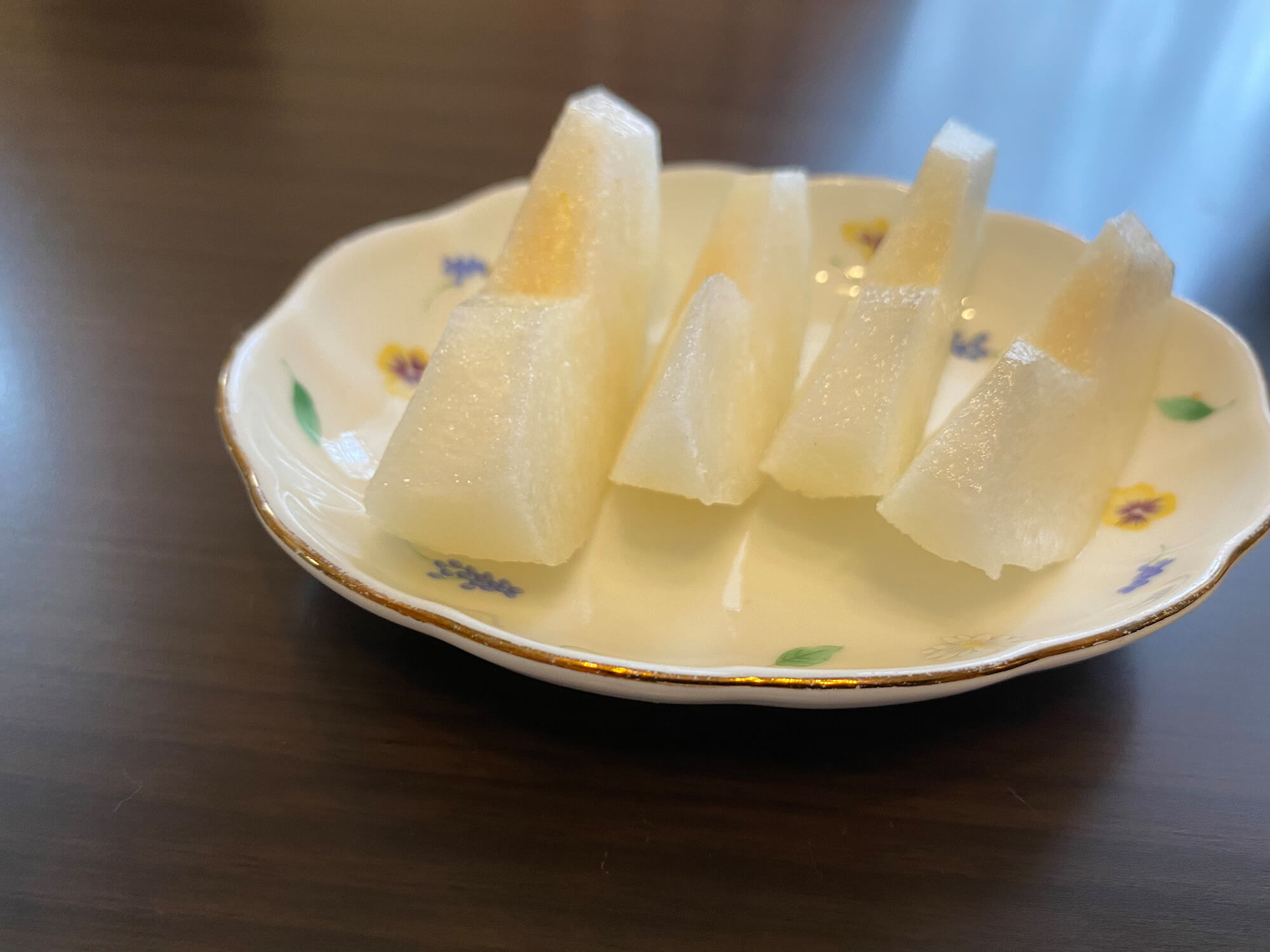 04 朝食べる梨