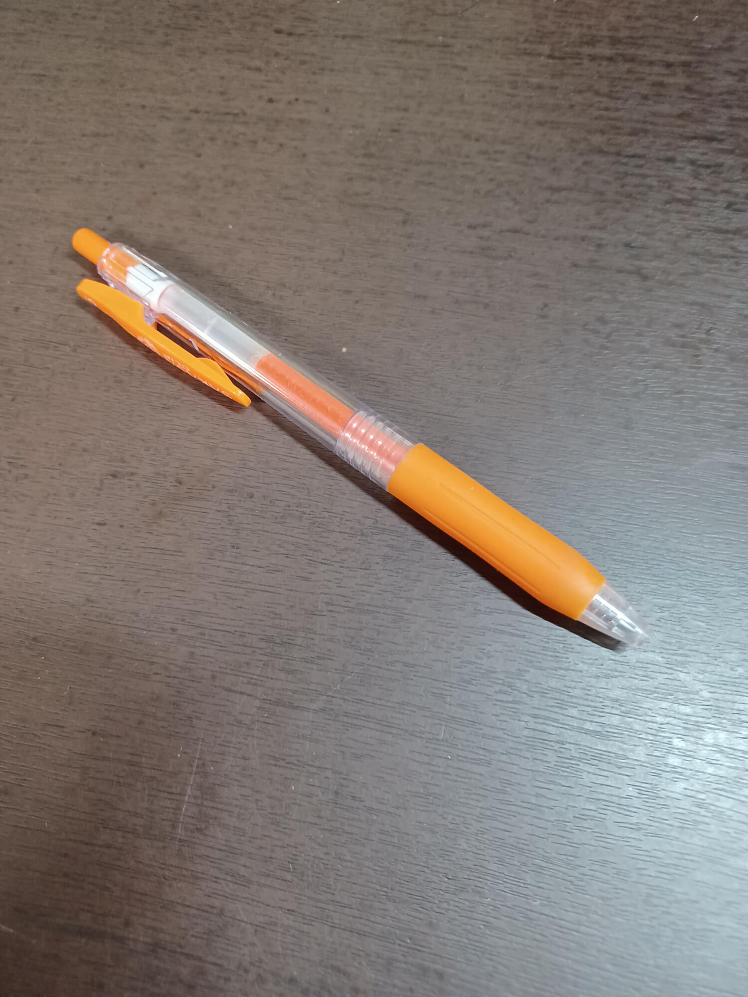 07 オレンジのペン