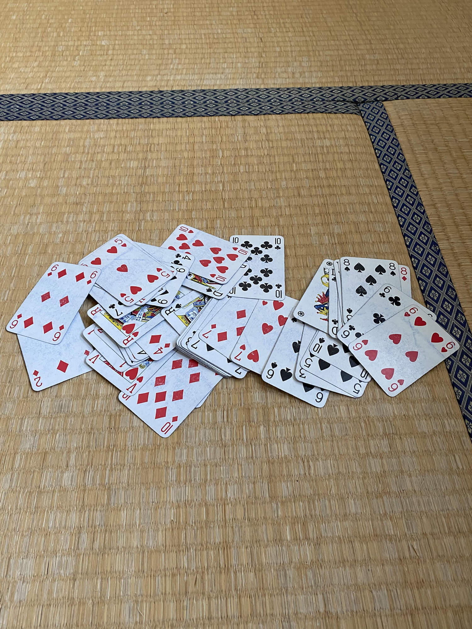 11 家にあるトランプ