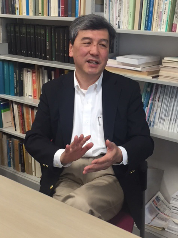 奈須正裕（上智大学総合人間科学部教育学科教授）