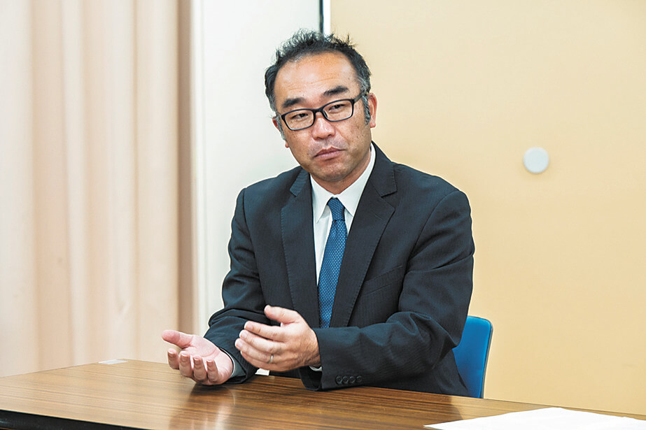関市立金竜小学校・栗山大先生
