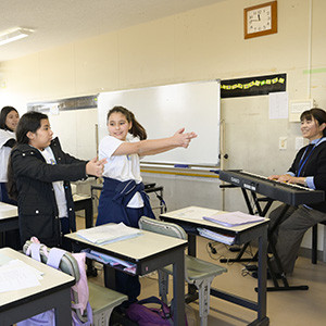 学校法人 ムンド・デ・アレグリア学校