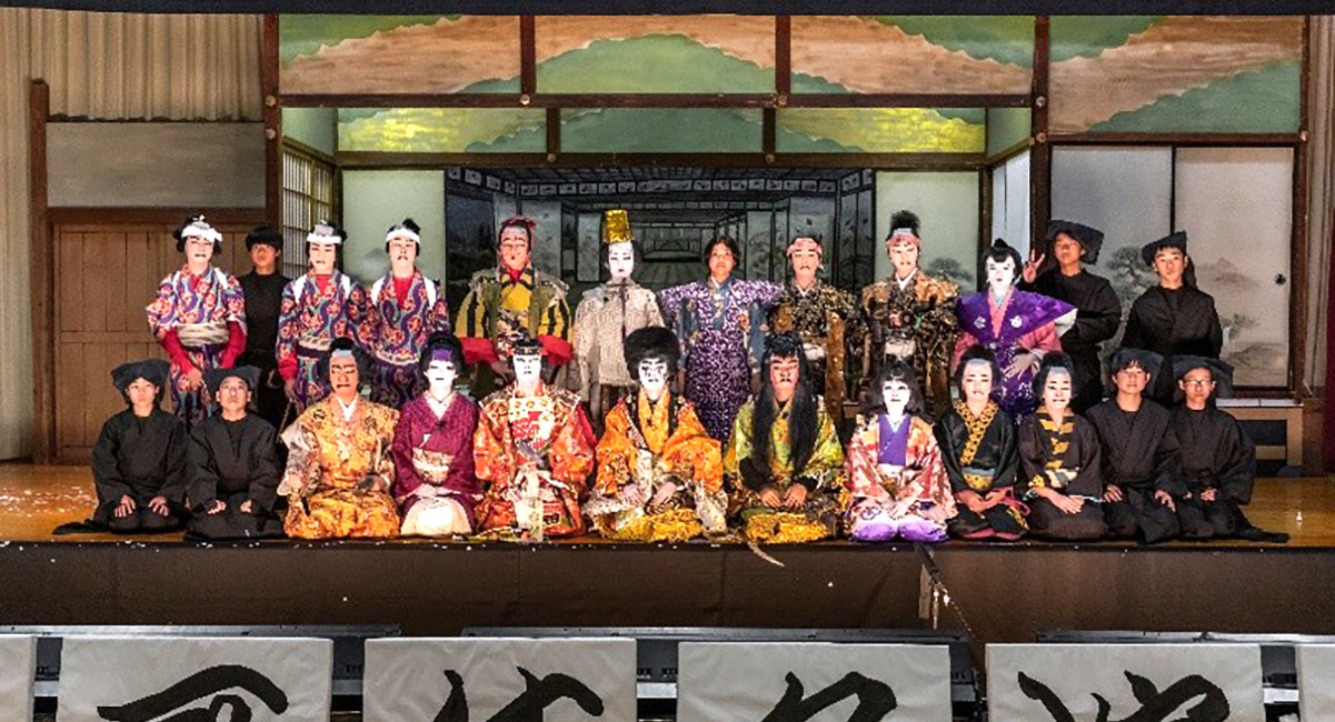 50周年記念公演を終えた大鹿中学校の生徒たち