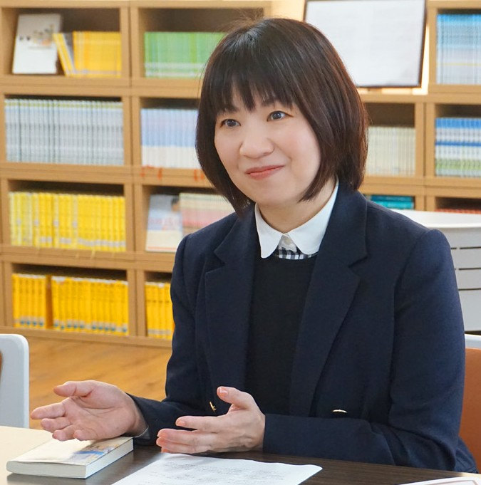 盈進中学校・上山朋子教諭