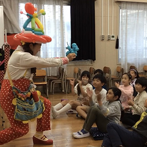 手塚 裕美子（横浜市立本町小学校　教諭）