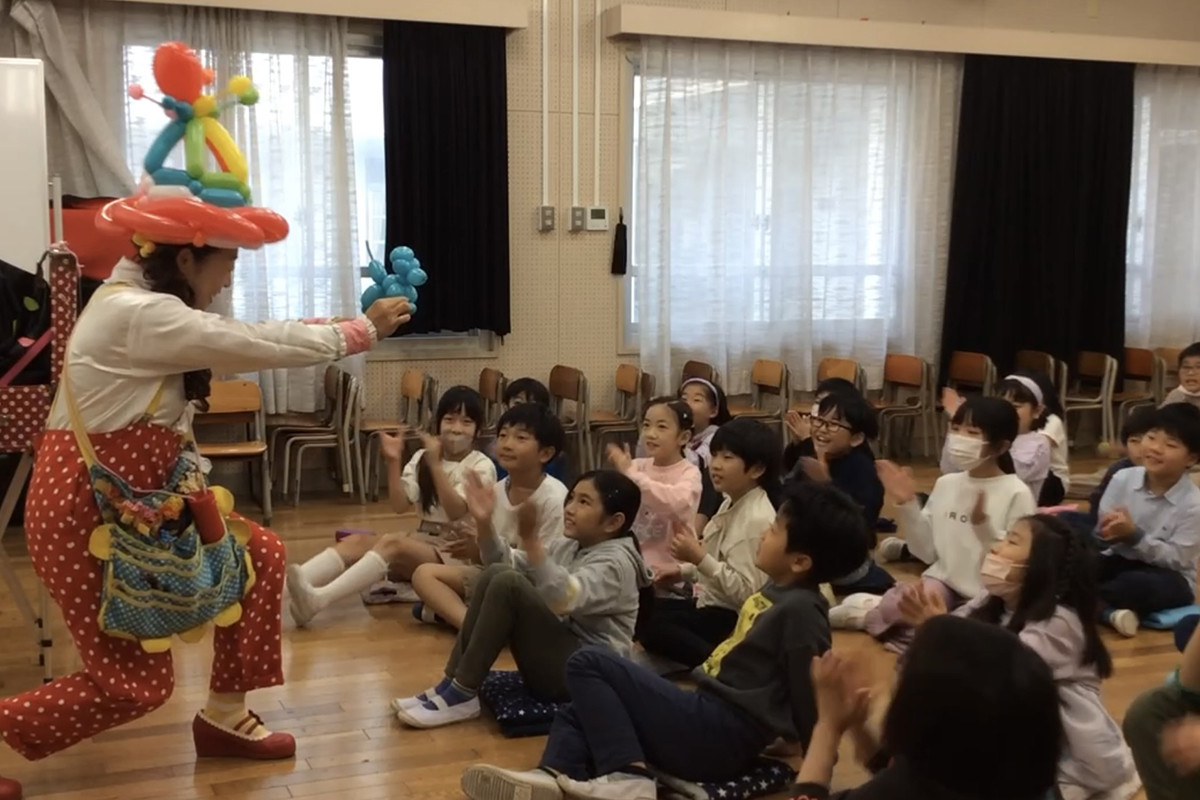 お客さんの目線になってプロのショーを見る