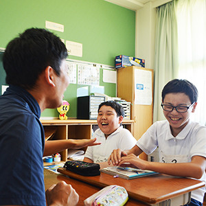 安里 健志（大和高田市立浮孔西小学校　教諭）